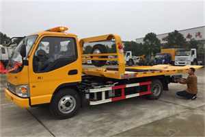 黄陵哪里有拖车服务