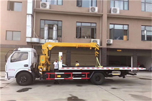 黄陵附近汽车轮胎更换