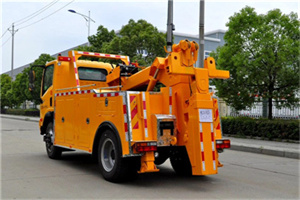 黄陵高速路拖车费